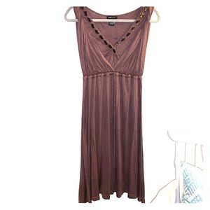 BCBG MAXAZRIA brown cinched waist midi dress